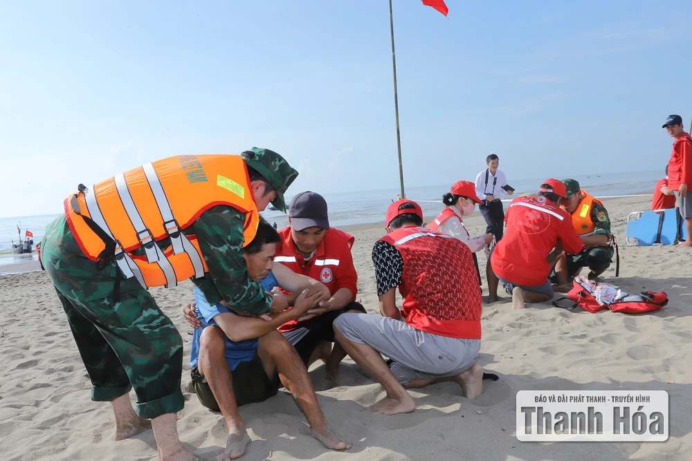 Kỷ niệm Ngày Sơ cấp cứu Thế giới năm 2025 và hưởng ứng Chương trình “65 năm Nghĩa tình Việt Nam - Cuba”