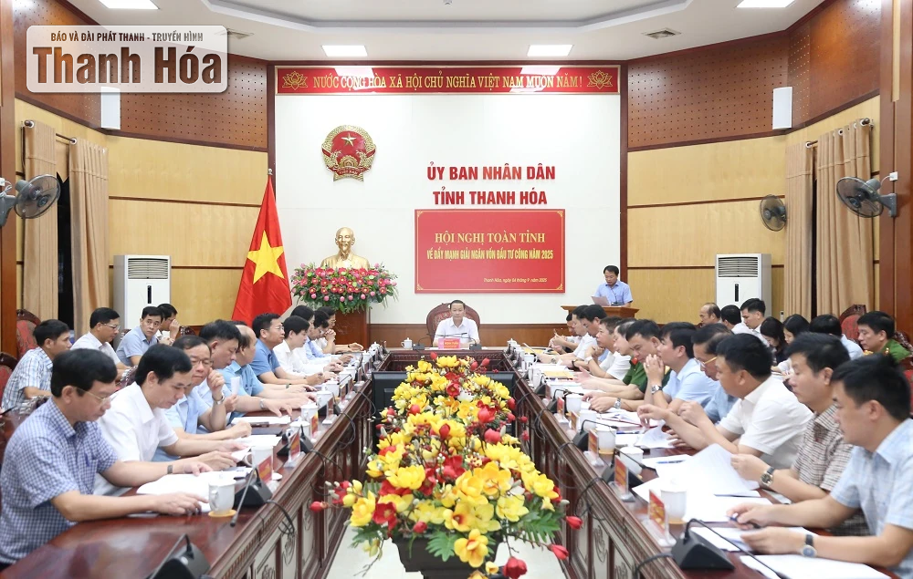 Tập trung tháo gỡ khó khăn, vướng mắc, đẩy mạnh giải ngân vốn đầu tư công năm 2025