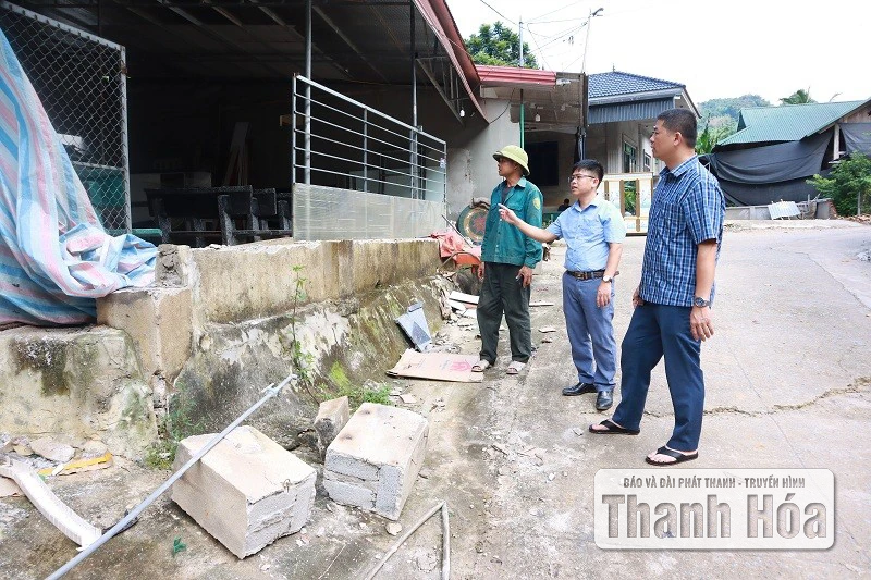 Phong trào hiến đất mở đường ở Trung Hạ