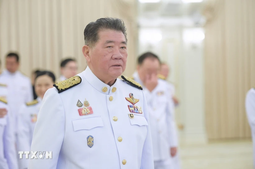 Thái Lan: Đảng Vì nước Thái đệ đơn đề nghị giải tán Quốc hội