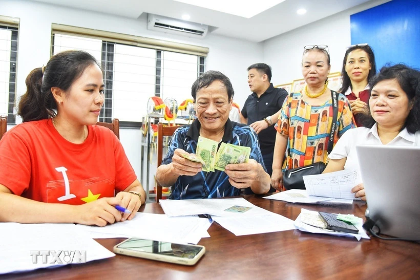 Gần 94% xã, phường hoàn thành rút kinh phí chi quà Tết Độc lập