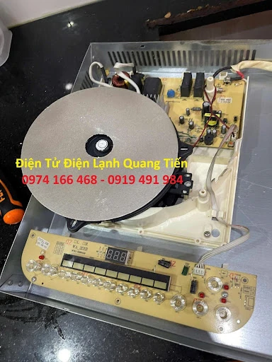 Điện tử điện lạnh Quang Tiến – Đơn vị chuyên sửa bếp từ ở Hà Nội uy tín chuyên nghiệp