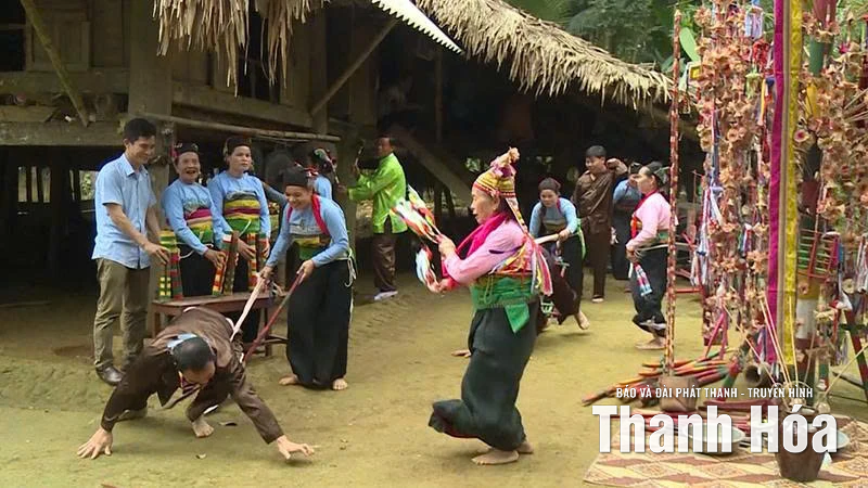 Vai trò cộng đồng trong bảo tồn văn hóa phi vật thể