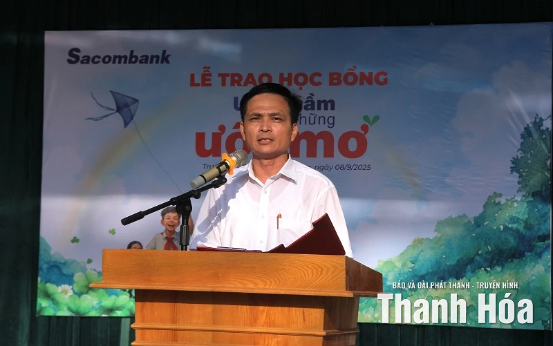 Sacombank - Chi nhánh Thanh Hóa trao học bổng “Ươm mầm cho những ước mơ”