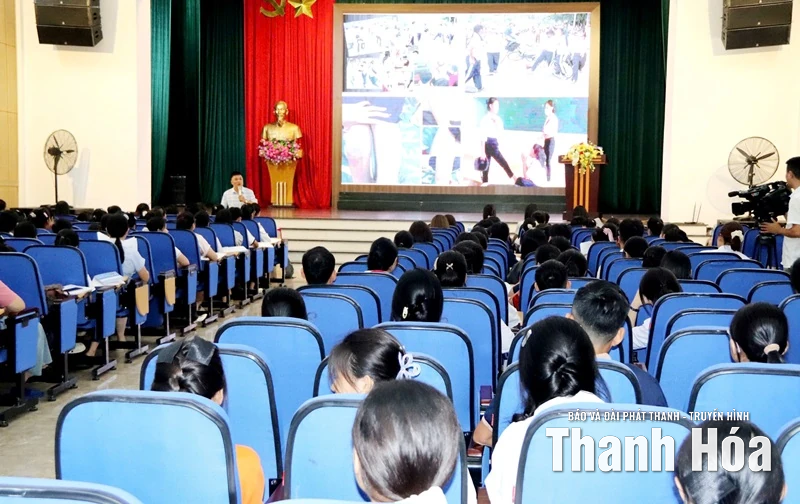 Bồi dưỡng kiến thức, kỹ năng cho 390 thành viên Câu lạc bộ “Thủ lĩnh của sự thay đổi”