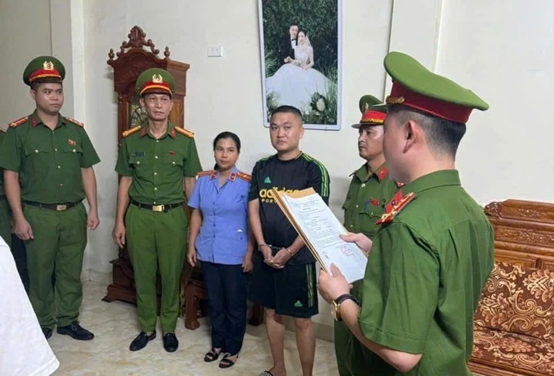 ​Khởi tố 3 bị can về tội gây rối trật tự công cộng