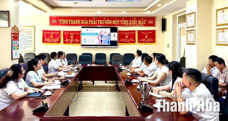 Đào tạo “Tăng cường năng lực lãnh đạo, quản lý cho đội ngũ điều dưỡng, hộ sinh, kỹ thuật viên trưởng”