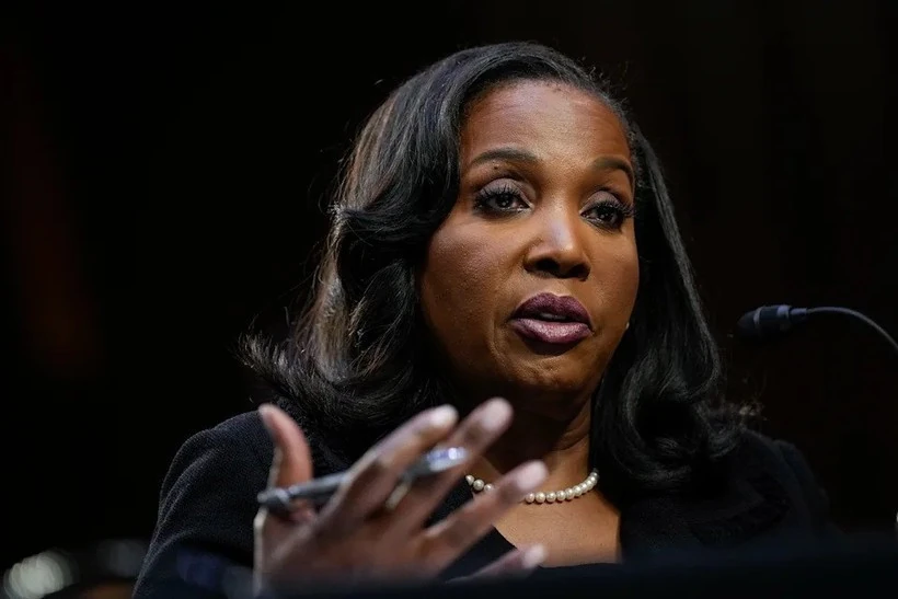 Tổng thống Mỹ gia tăng áp lực pháp lý nhằm sa thải Thống đốc Fed Lisa Cook