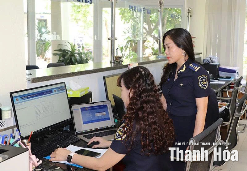 Đối thoại, hỗ trợ doanh nghiệp xuất nhập khẩu