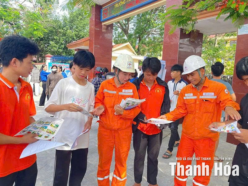 Đường tới Net Zero, cần cộng đồng trách nhiệm (Bài cuối): Mỗi bước chân nhỏ, một hành trình lớn