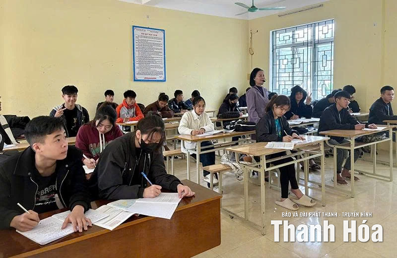 Giáo dục thường xuyên kết hợp học nghề - hướng mở cho học viên