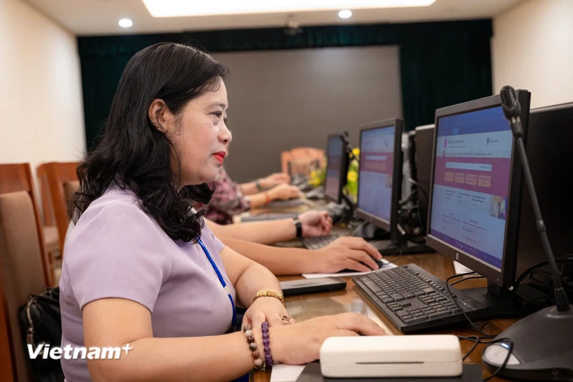 Chính sách mới cho cán bộ đủ tuổi nghỉ hưu thấp nhất nghỉ việc ngay do sắp xếp