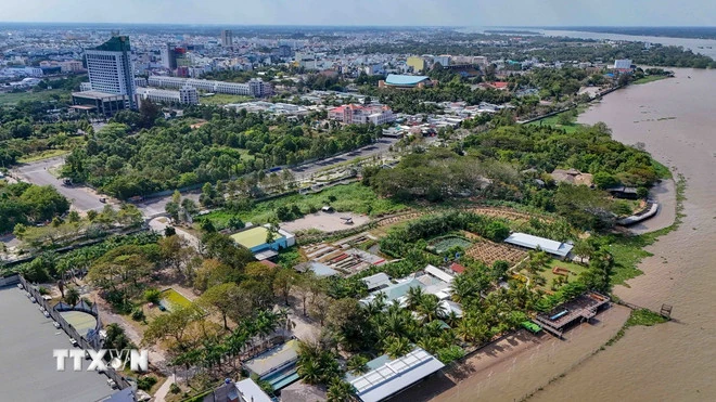 Tháo gỡ vướng mắc triển khai các dự án khi chờ điều chỉnh Quy hoạch sử dụng đất