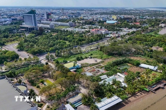 Tháo gỡ vướng mắc triển khai các dự án khi chờ điều chỉnh Quy hoạch sử dụng đất