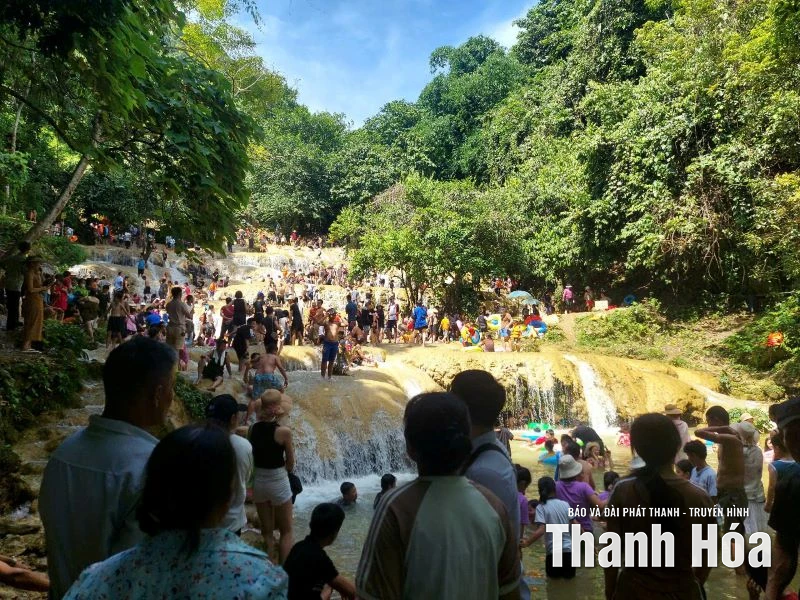 Hè 2025, Khu du lịch Thác Mây đón 150 nghìn lượt du khách đến tham quan, trải nghiệm