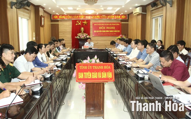 1.500 điểm cầu tham dự Hội nghị báo cáo viên Trung ương tháng 9