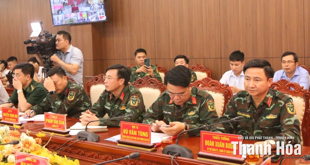 Phó Thủ tướng Chính phủ Trần Hồng Hà chủ trì họp trực tuyến triển khai công tác phòng, chống bão số 10