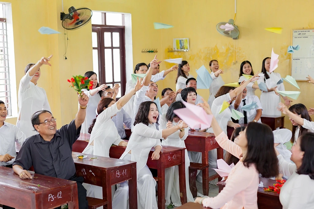 [E-Magazine]: Thời gian cho tôi nhiều lắm