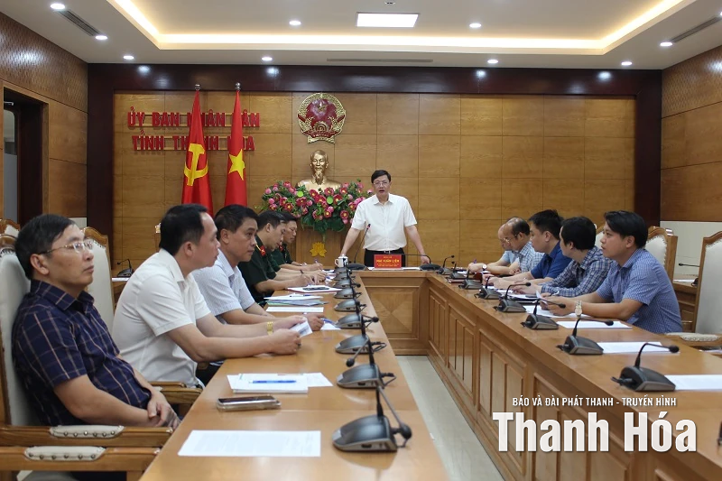 Phó Chủ tịch UBND tỉnh họp trực tuyến với 76 xã miền núi triển khai công tác ứng phó bão số 9