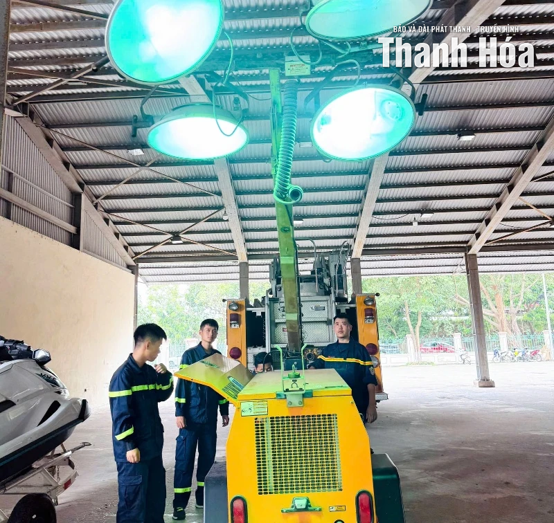 Sẵn sàng phương tiện, trang thiết bị chuyên dụng, chủ động ứng cứu sự cố thiên tai