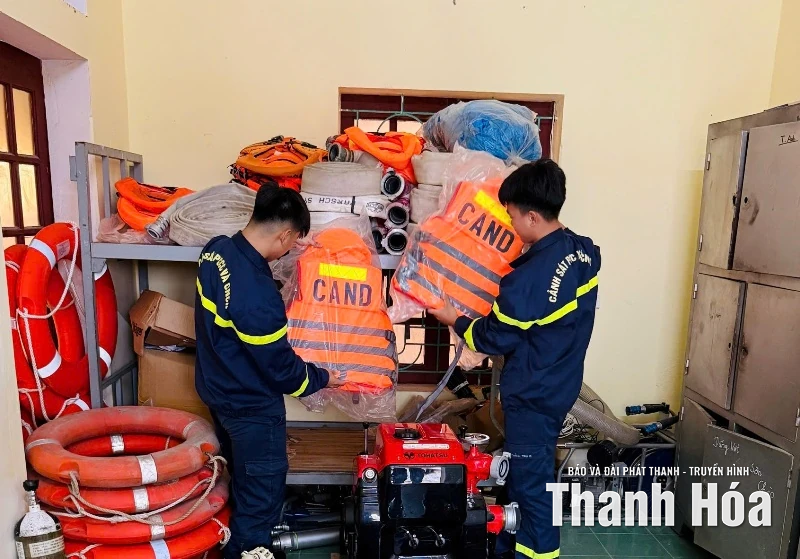 Sẵn sàng phương tiện, trang thiết bị chuyên dụng, chủ động ứng cứu sự cố thiên tai