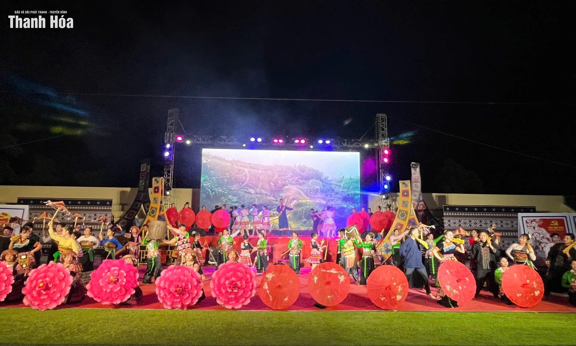 Khai mạc Liên hoan văn nghệ dân gian - Phiên chợ vùng cao năm 2025