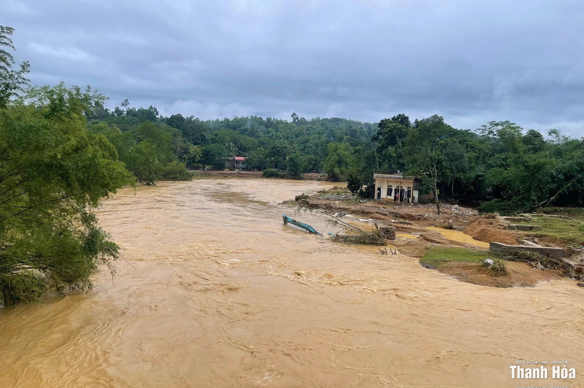 Nước lũ tại Ngọc Lặc đã rút