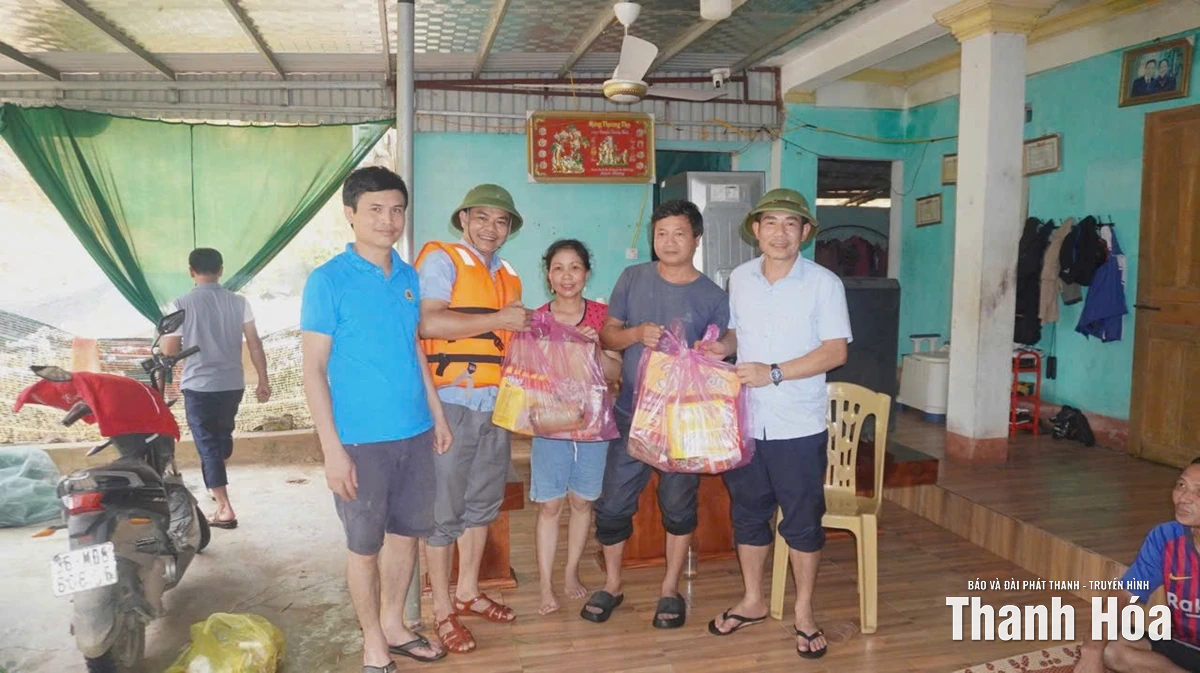 Xã Mậu Lâm khẩn trương khắc phục hậu quả sau bão