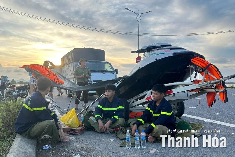 Làng Trù - nước chưa rút, nỗi đau chưa nguôi!