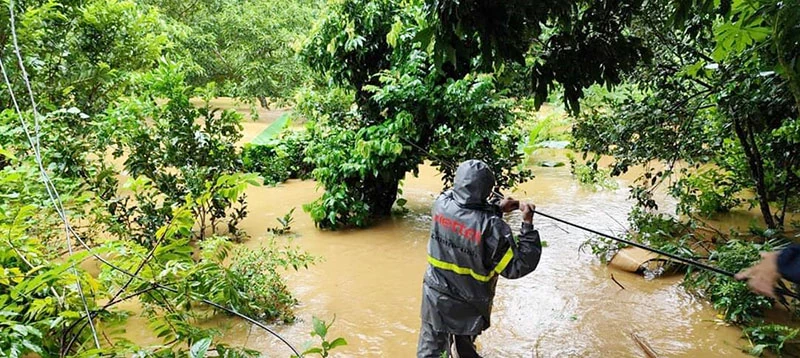 Viettel: Không chủ quan với mọi biến động của bão Bualoi