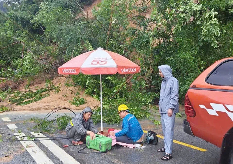 Viettel Thanh Hóa huy động toàn lực ứng cứu, giữ vững thông tin sau bão Bualoi