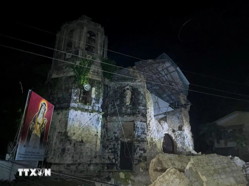 Động đất tại Philippines: Số người thiệt mạng lên tới gần 70