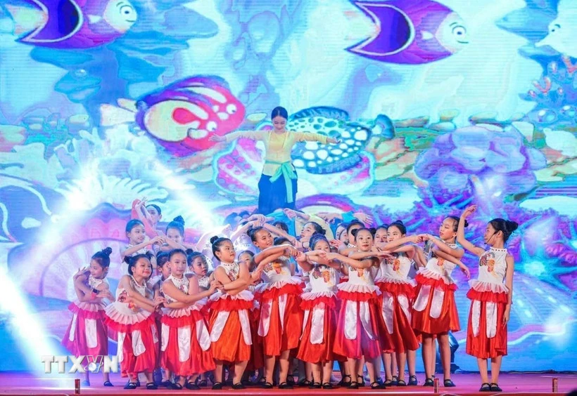 Chủ tịch nước gửi Thư chúc Tết Trung thu 2025 tới các cháu thiếu niên, nhi đồng