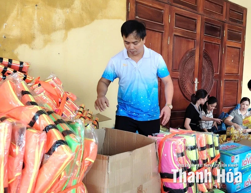 BIDV Lam Sơn hỗ trợ kịp thời cho bà con đang chịu ảnh hưởng của bão lũ