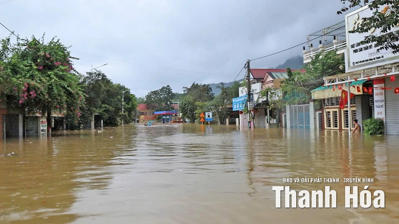 Xã Bá Thước khắc phục hậu quả bão số 10