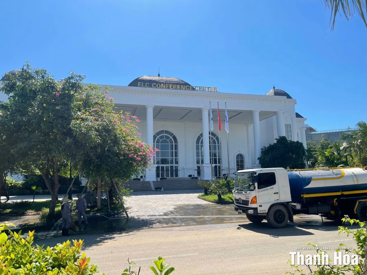 Các khu, điểm du lịch tại biển Sầm Sơn sẵn sàng đón du khách trở lại sau bão số 10