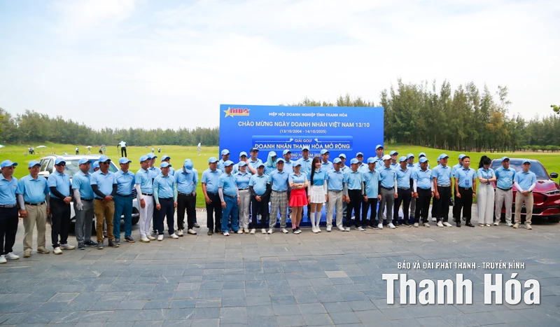 Giải Golf Doanh nhân Thanh Hóa mở rộng quyên góp 300 triệu ủng hộ đồng bào bị ảnh hưởng bởi thiên tai
