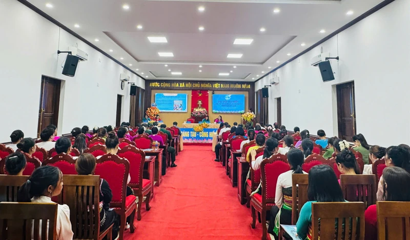 Đại hội Đại biểu Hội Liên hiệp Phụ nữ xã Mường Lát lần thứ nhất, nhiệm kỳ 2025 - 2030