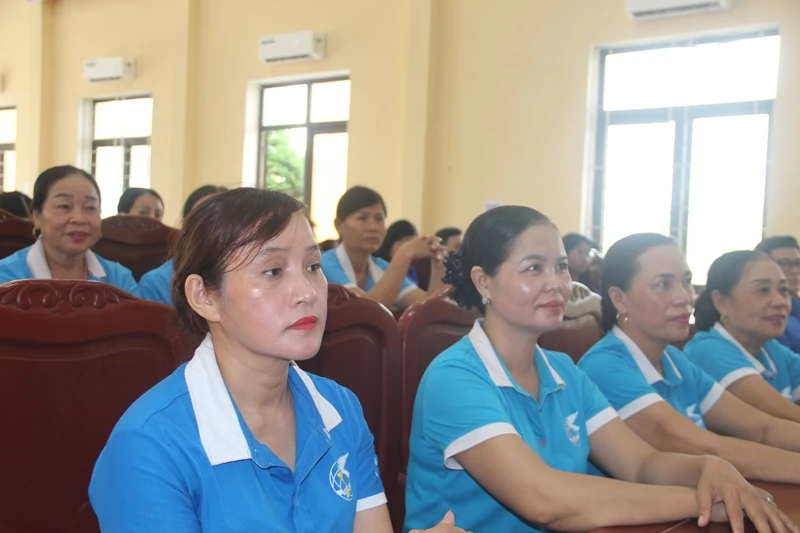 Ra quân thúc đẩy sử dụng sản phẩm, dịch vụ số hưởng ứng Ngày Chuyển đổi số Quốc gia