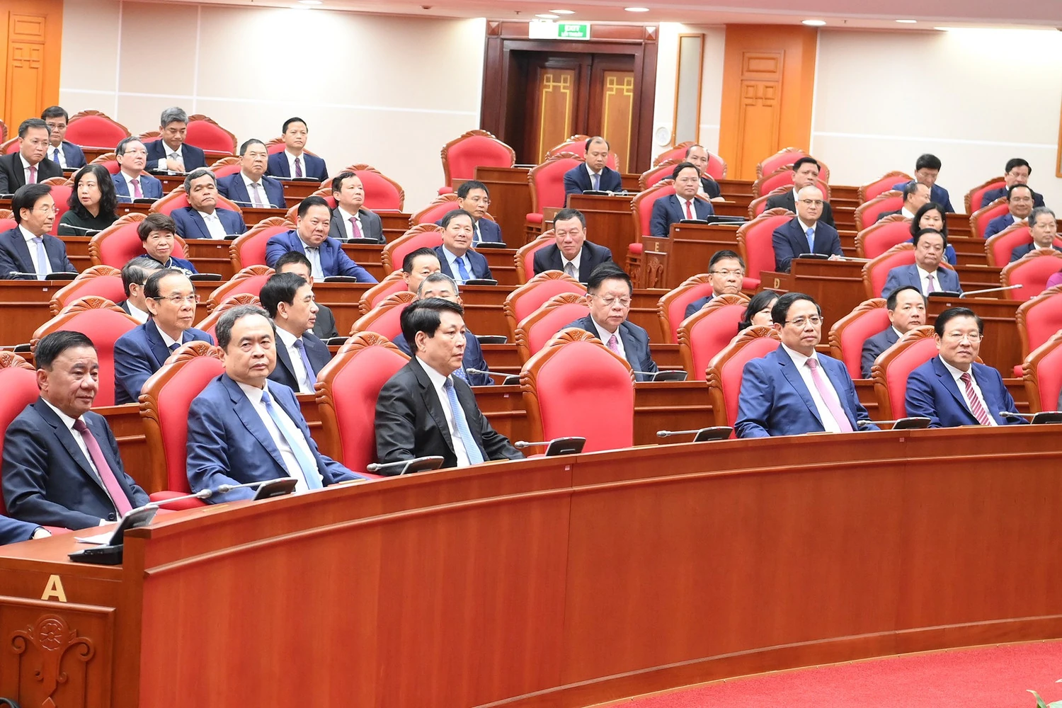 Bế mạc Hội nghị lần thứ 13 Ban Chấp hành Trung ương Đảng khoá XIII