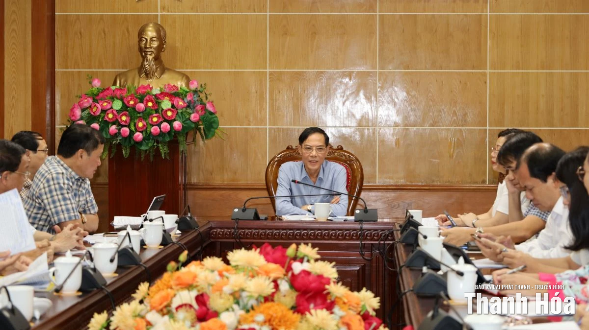 Hội nghị nghe báo cáo đề xuất đăng cai Năm Du lịch Quốc gia 2027 tại Thanh Hóa