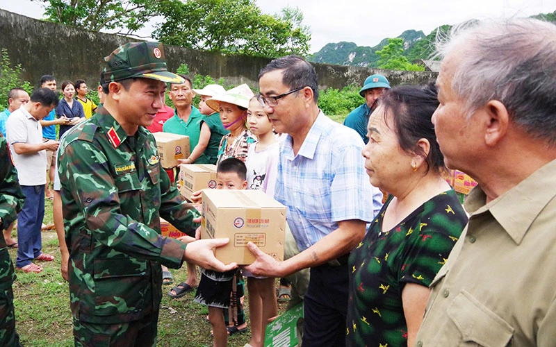 Kỷ niệm 80 năm thành lập Quân khu 4 (15/10/1945 - 15/10/2025): Giương cao ngọn cờ cách mạng của Đảng, lãnh đạo hoàn thành xuất sắc mọi nhiệm vụ
