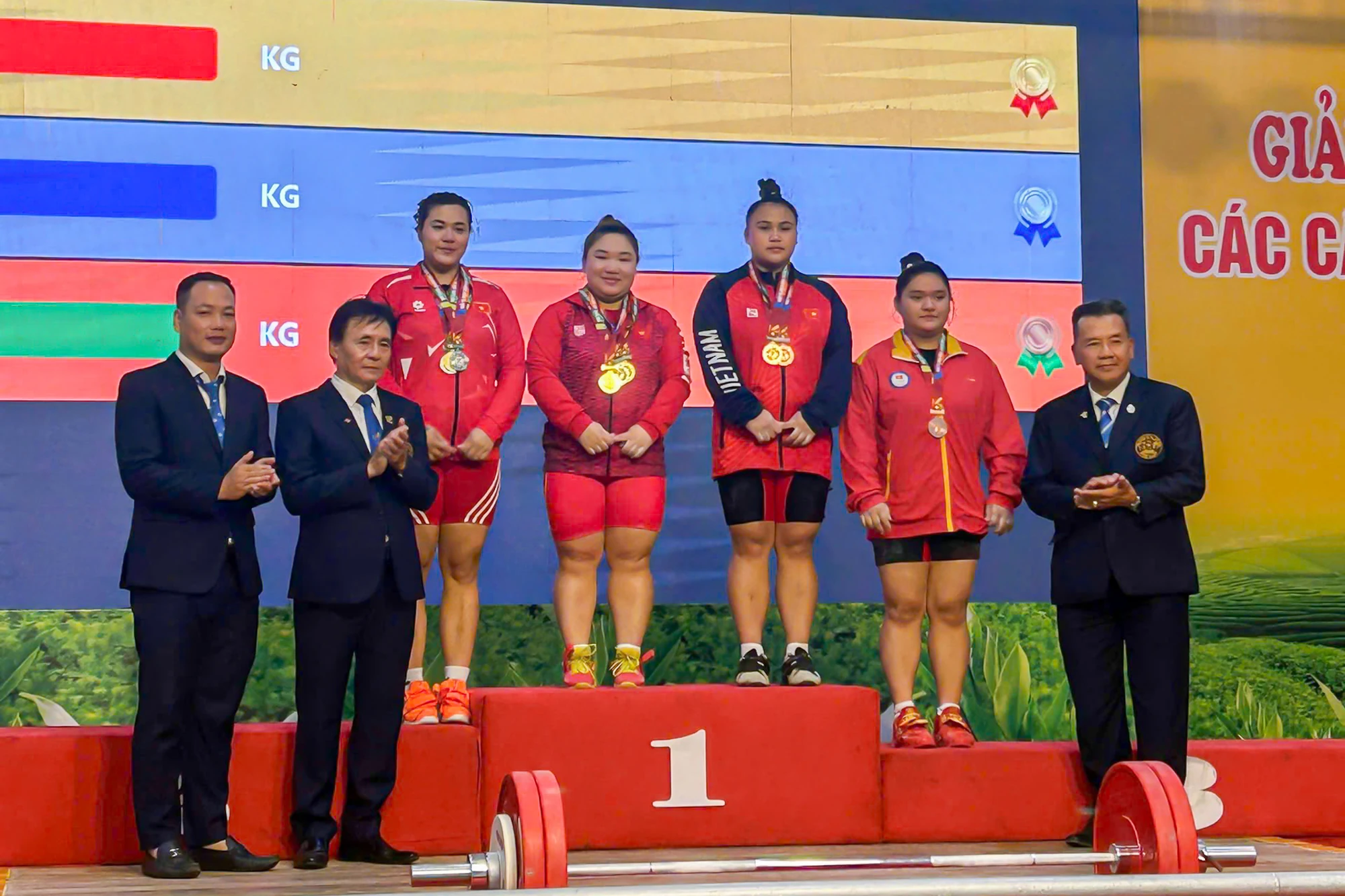 Cử tạ Thanh Hóa xác lập kỷ lục mới tại Giải vô địch các Câu lạc bộ quốc gia 2025