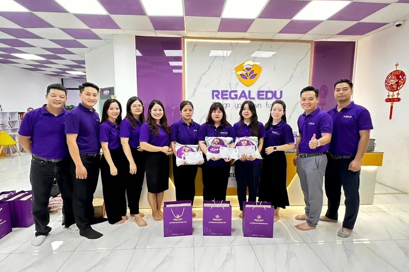 Regal Edu - Hành trình lan tỏa tri thức và yêu thương tại Bắc Trung bộ