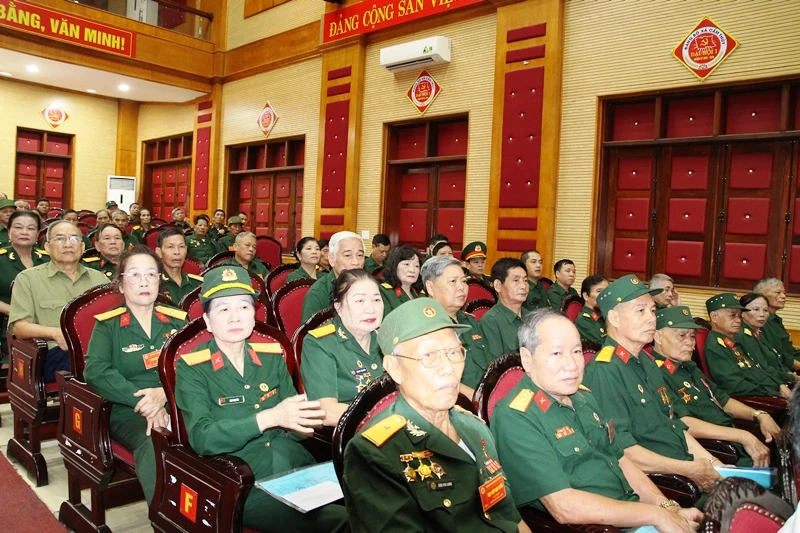 Nêu cao tinh thần tự lực, tự cường, xây dựng xã Cẩm Thủy phát triển toàn diện theo hướng đô thị, văn minh, hiện đại