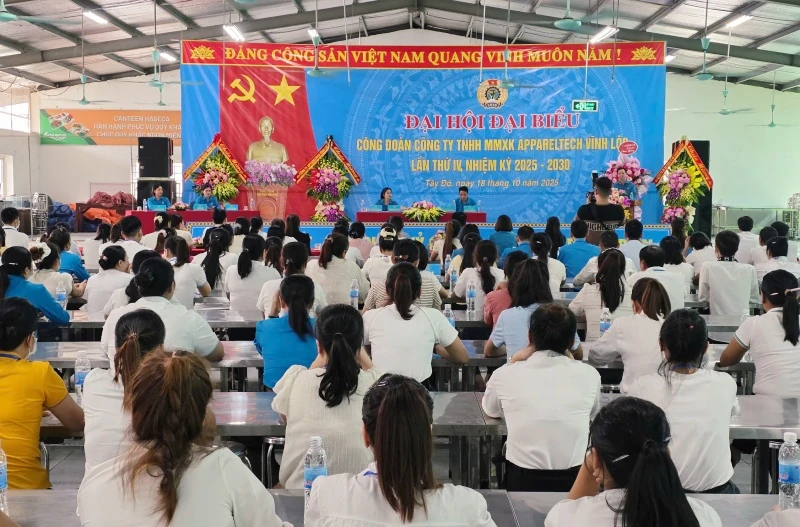 Xây dựng công đoàn cơ sở vững mạnh, vì người lao động