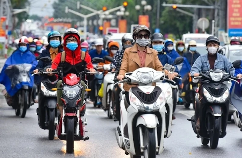 Không khí lạnh ảnh hưởng tới miền Bắc cùng thời điểm Biển Đông đón bão