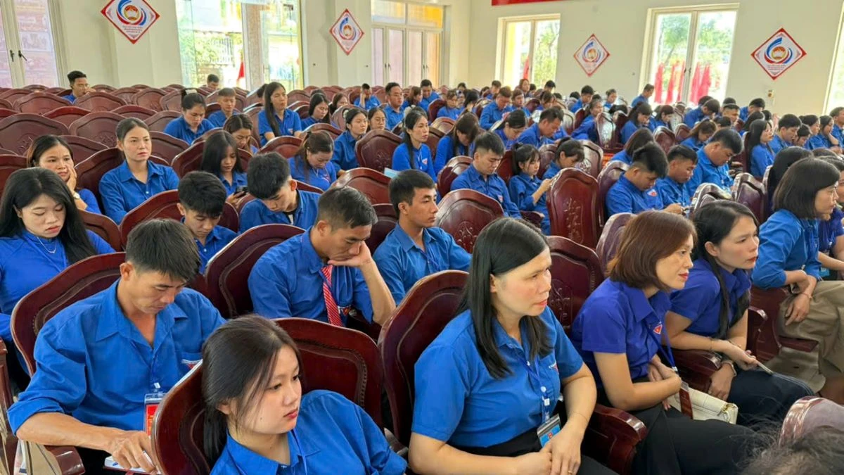 Đoàn xã Cẩm Tú: Tiếp tục tạo đột phá về chuyển đổi số trong nhiệm kỳ mới