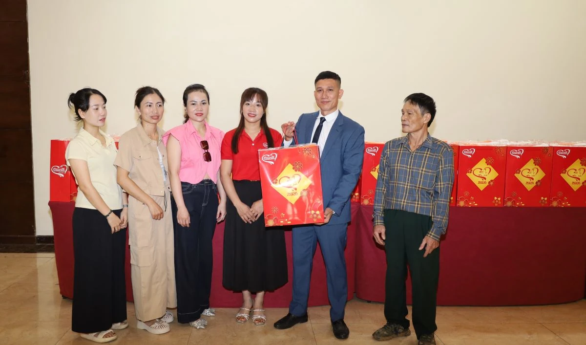 Nhiều phần quà hấp dẫn, ý nghĩa và giá trị được trao tại sự kiện “Kết lộc đón Xuân 2026”