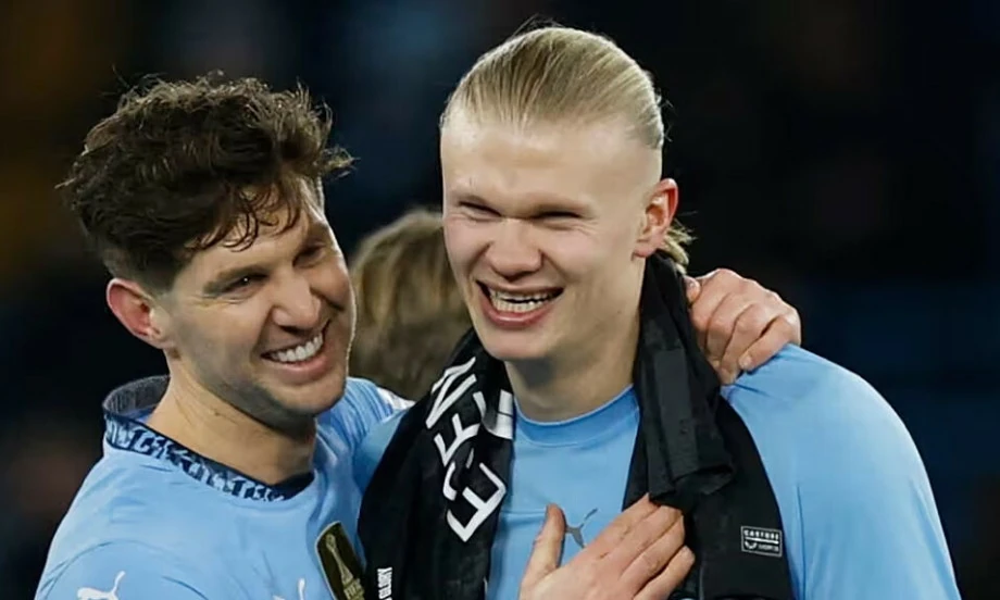 Hendrio nhập tịch Việt Nam, chưa thể khoác áo đội tuyển trong năm 2025; Man City nguy cơ bị phạt nặng